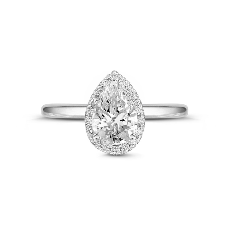 Anello con halo in oro bianco e diamante a goccia da 0,70 ct