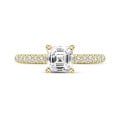 Anello solitario da 0,70 carati con diamante taglio Asscher in oro giallo e diamanti laterali