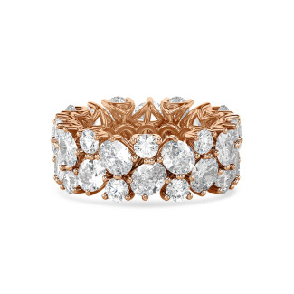 Anello cocktail completo su misura con diamanti ovali e rotondi