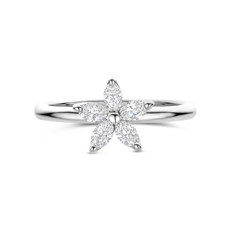 Anello Flowers con petali di diamanti taglio marquise