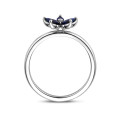 Anello Flowers con petali di zaffiro blu taglio marquise