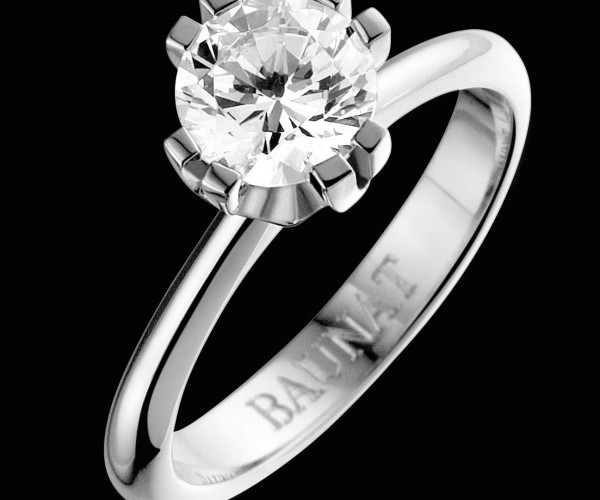 Anello di fidanzamento con diamante