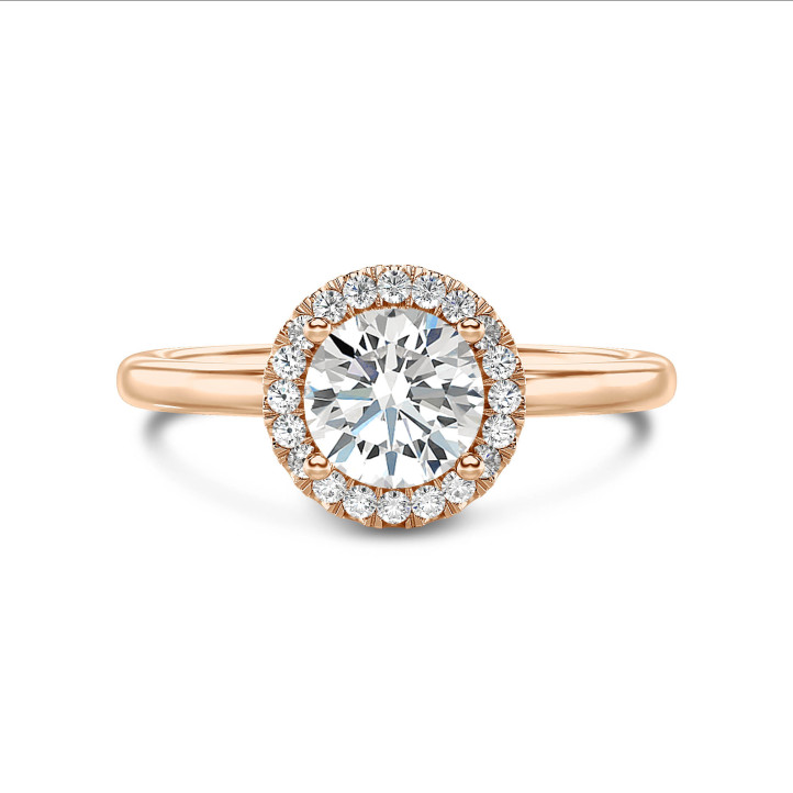 Anello solitario halo da 1,00 carati in oro rosso con diamanti tondi
