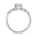 Anello solitario con diamante taglio Asscher da 1.50 carati in oro bianco