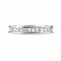Anello eternity da 1,75 carati (set completo) in platino con diamanti princess