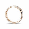 Anello eternity da 1,15 carati (set completo) in oro rosso con due file di diamanti rotondi