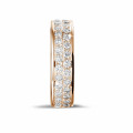 Anello eternity da 1,15 carati (set completo) in oro rosso con due file di diamanti rotondi