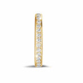Anello eternity con diamanti da 0,55 carati (set completo) in oro giallo