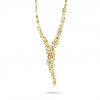 Collane - Collana con diamante da 5,90 carati in oro giallo