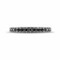 Anello eternity da 0,55 carati (set completo) in oro bianco con diamanti neri