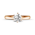 Anello solitario con diamante da 0,50 carati in oro rosso con sei griffe