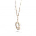Collana da 7,70 carati in oro rosso con diamanti rotondi, marquise, a goccia e a forma di cuore