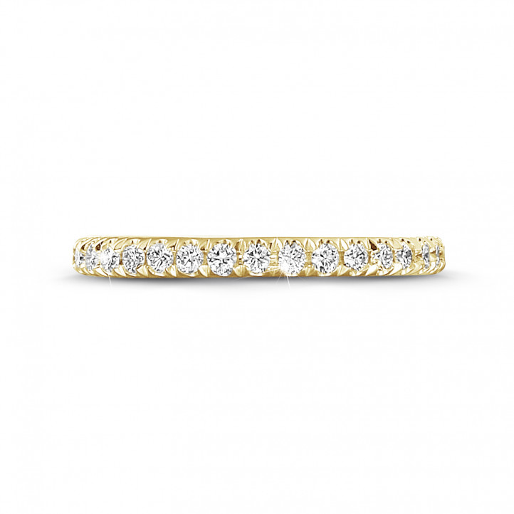 Anello eternity da 0,55 carati (set completo) in oro giallo con diamanti rotondi