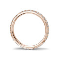 Anello eternity da 0,55 carati (set completo) in oro rosso con diamanti rotondi