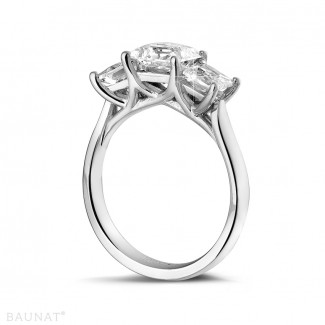 Contour - Anello trilogy da 2,00 carati in oro bianco con diamanti princess
