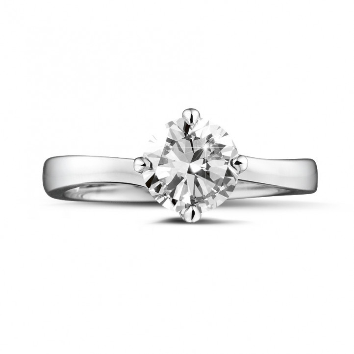 Anello solitario con diamante da 1,25 carati in oro bianco