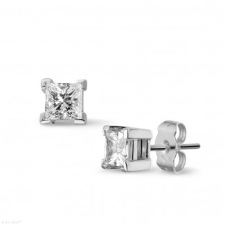 Orecchini con diamanti princess da 1,00 carati in oro bianco