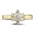 Anello con diamante da 0,50 carati in oro giallo