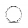 Anello eternity con diamanti da 0,30 carati (mezzo giro) in platino