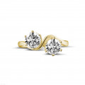 Anello Toi et Moi con diamante da 1,50 carati in oro giallo