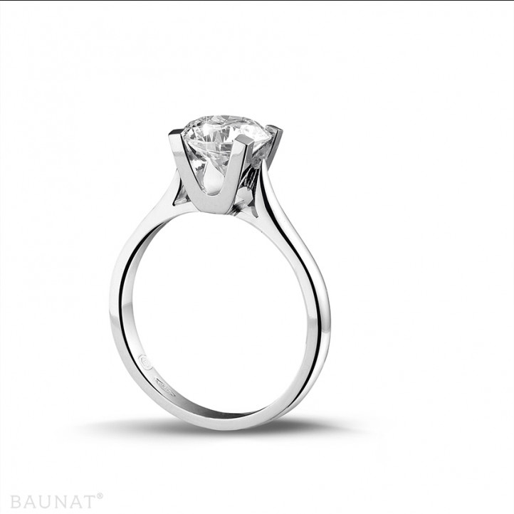 Anello solitario con diamante da 1,50 carati in platino