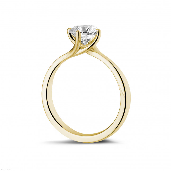 Anello solitario con diamante da 0,90 carati in oro giallo