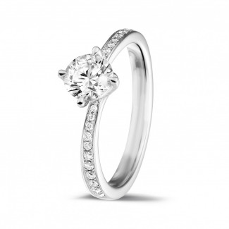 18K 화이트 골드 팔라듐 세팅