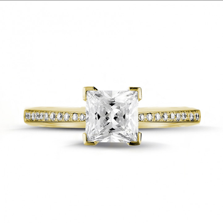 1.50캐럿 솔리테어 링, 옐로우 골드, 프린세스 다이아몬드와 사이드 다이아몬드 세팅
