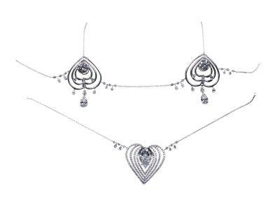 Het duurste badpak: een spraakmakende diamanten bikini. BAUNAT houdt het bij diamanten juwelen.