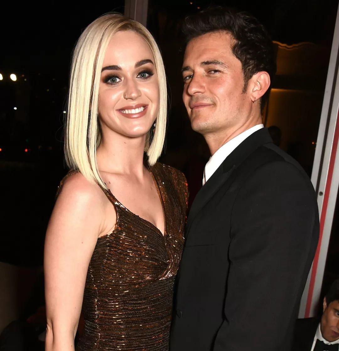 水果姐Katy Perry和精灵王子的绝美订婚钻戒