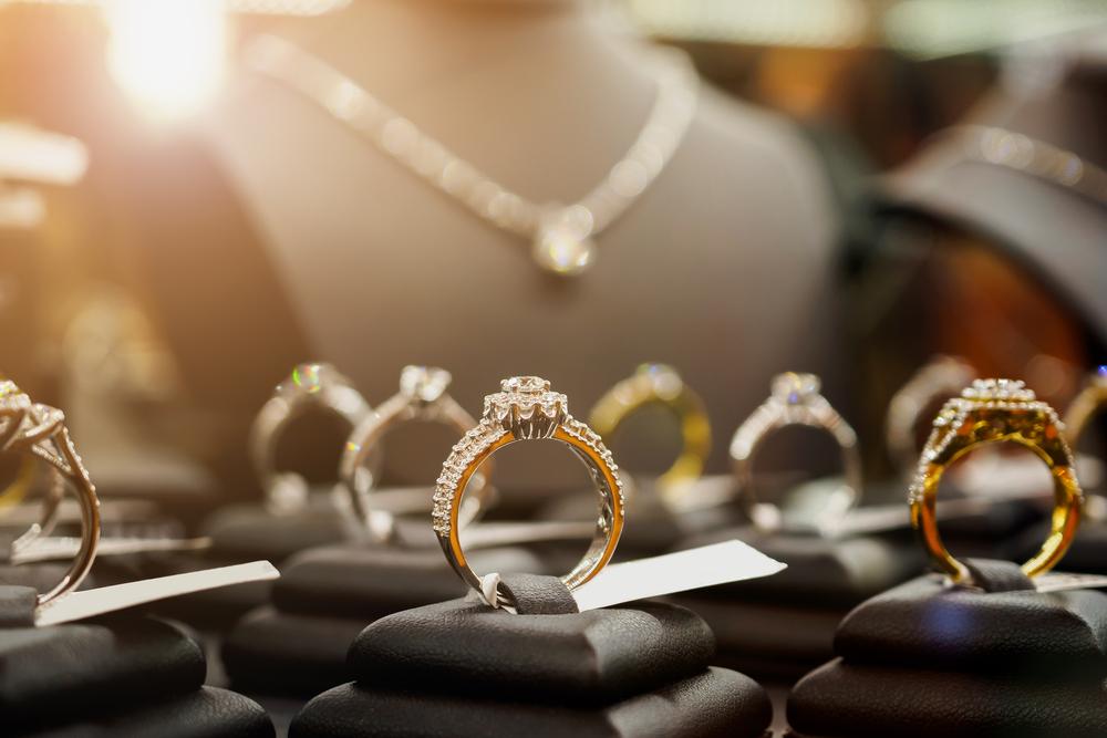 Beleggen in edelstenen is interessant bij een online juwelier als BAUNAT