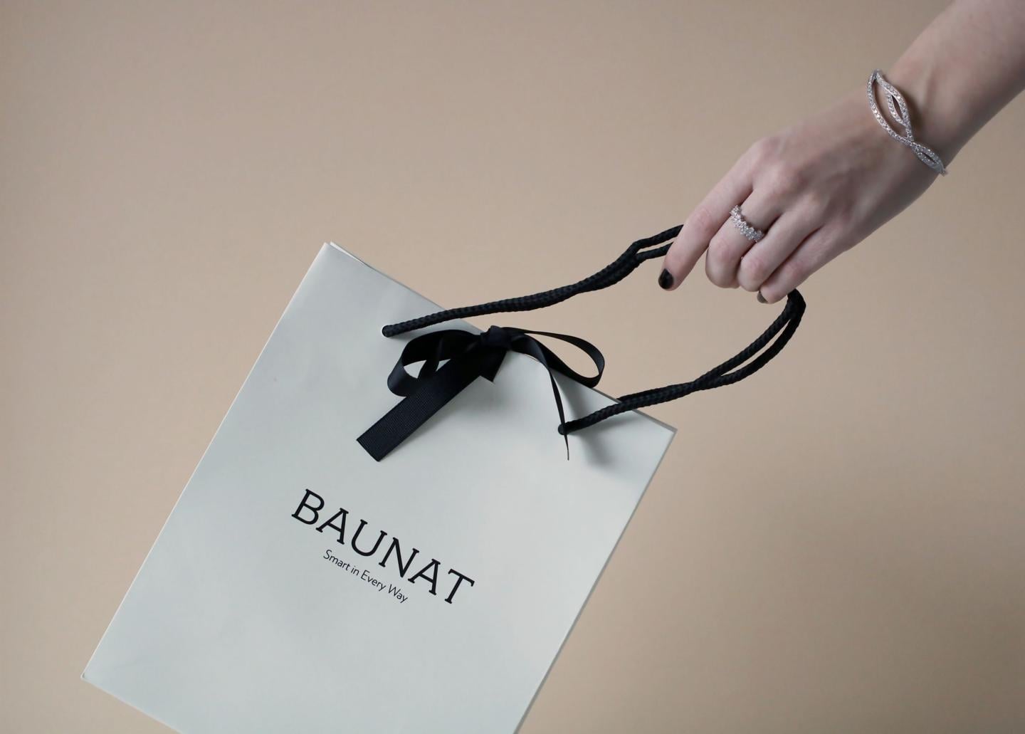 A must have bracelet that is elegantly packaged by BAUNAT.