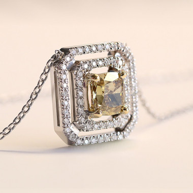 Pendant with yellow diamond as the central precious stone - Diamond pendant with coloured diamond