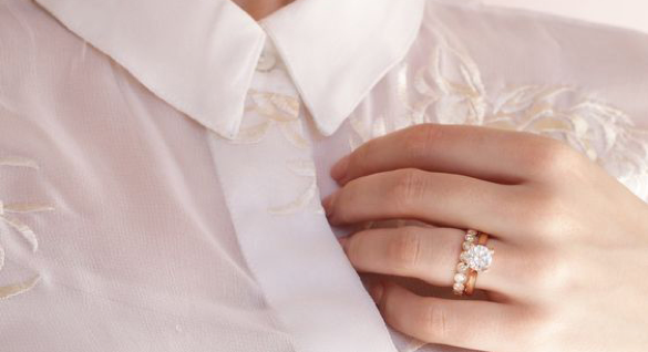 Red gold BAUNAT rings