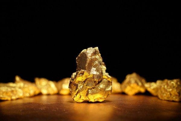 Gold nugget - Gold nugget in its purest form - BAUNAT