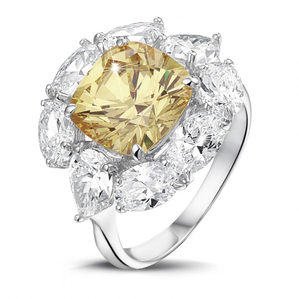 Cocktail ring with yellow diamond - cocktail ring with a yellow centre stone