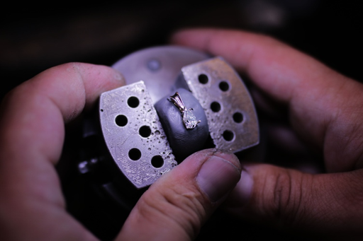 The process of crafting jewellery at BAUNAT