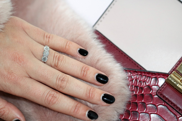 How to buy a ring? Find out more about that from BAUNAT