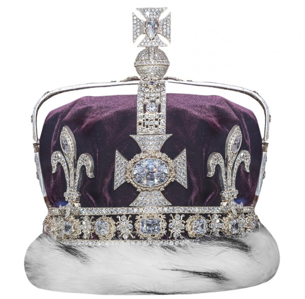 Crown of Queen Elizabeth II with one of the most famous diamonds in the world. - BAUNAT - royal crown of Queen Elizabeth II adorned with the famous Koh-i-Noor diamond