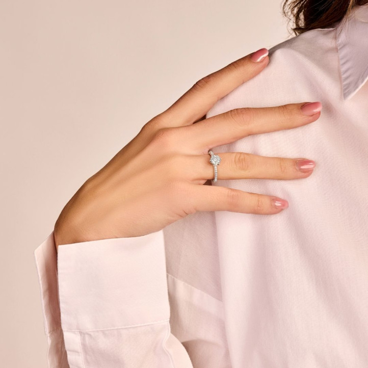 2.50 karat yan pırlantalı sarı altın tektaş yüzük