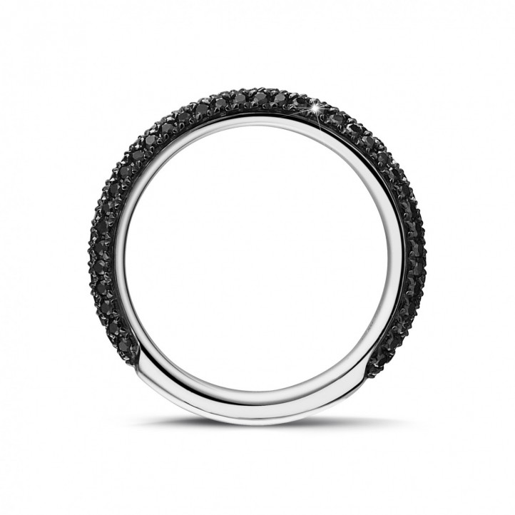 0.65 karat siyah pırlantalı beyaz altın sonsuzluk yüzüğü (yarım set)