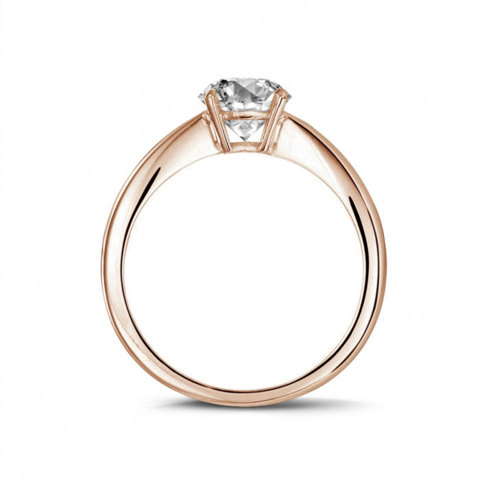 1.20 karat oval pırlantalı kırmızı altın tektaş yüzük
