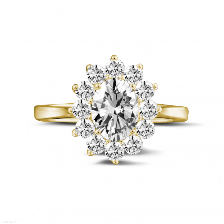 1.85 karat oval pırlantalı sarı altın entourage yüzük