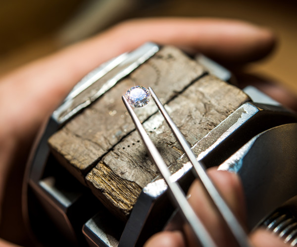 De Beers diamonds, a giant in the sector