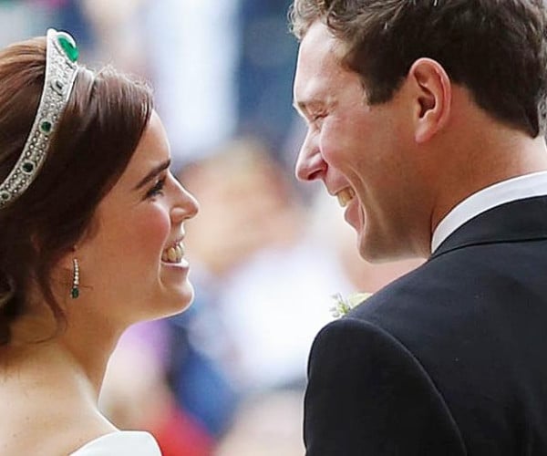 Emerald and diamond earrings for Princess Eugenie’s wedding day